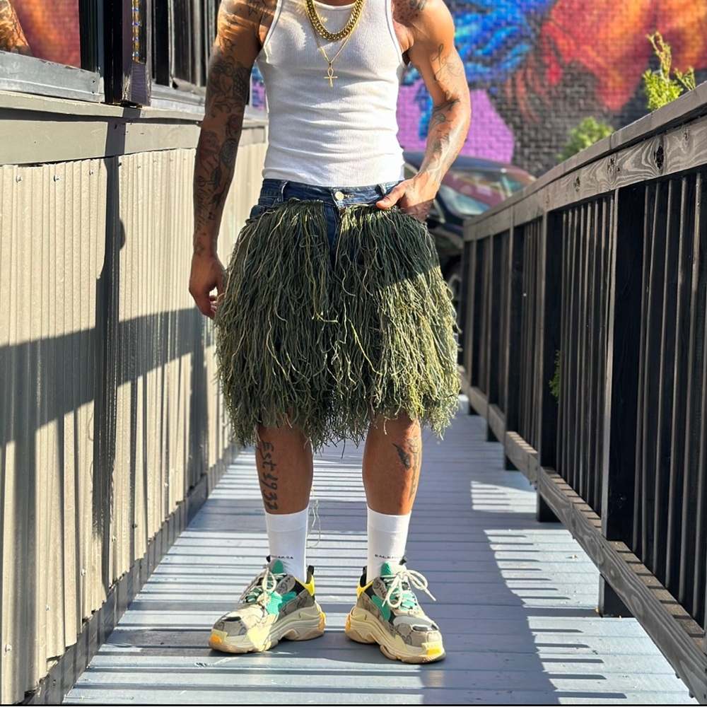 Men’s Fringe “The Leigh” shorts